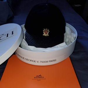 Hermes Cashmere cap with woven leather bill.